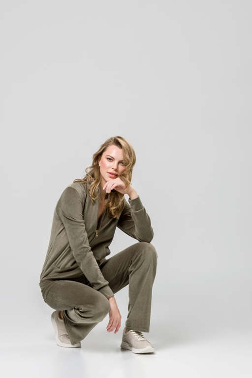 Harmony Women's Suit SET Velvet