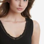WALK WOMEN'S V-NECK