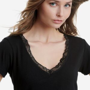 Walk V-Neck